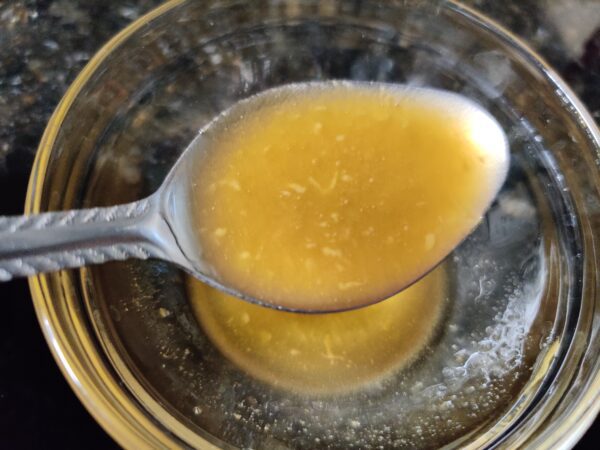 A Wonderfully Effective Homemade Remedy For Sore Throat   Ginger Honey For Sore Throat 600x450 